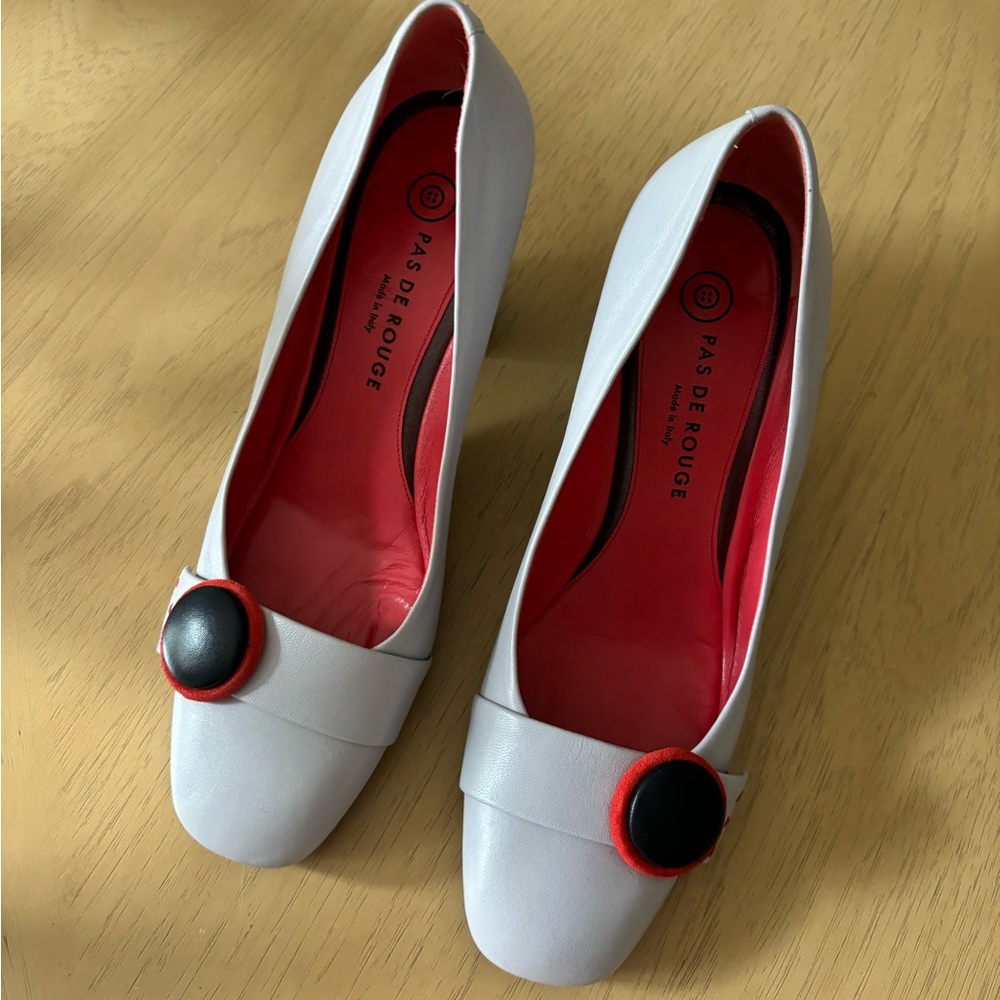 Pas de Rouge Heels Size 8.5